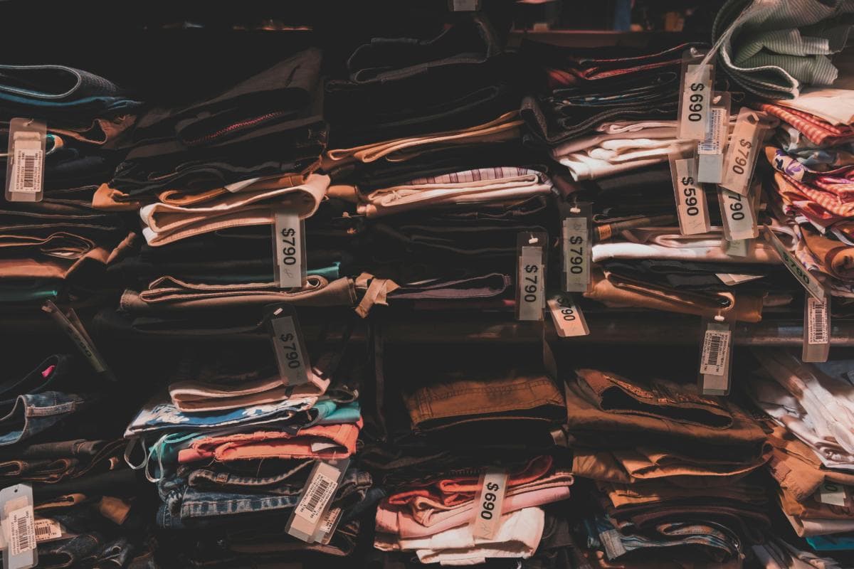 UK Ecommerce Terms and Conditions: What to Include and How to Enforce