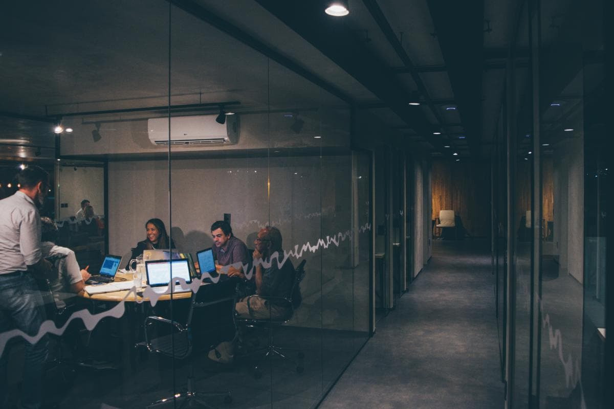 Legal Considerations for Businesses Using Employment Agencies in the UK