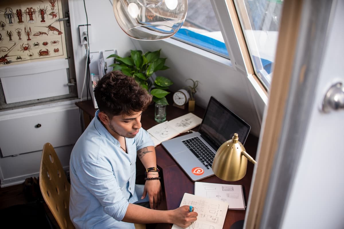How To Acquire a Business in the UK