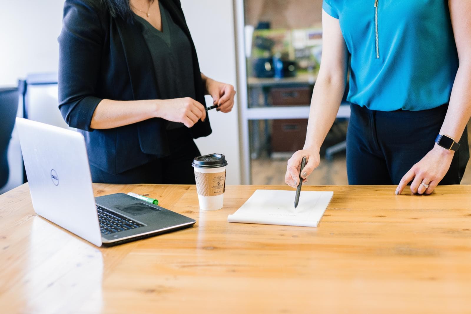 Workplace Dress Codes in the UK: Legal Requirements and Best Practices for Employers