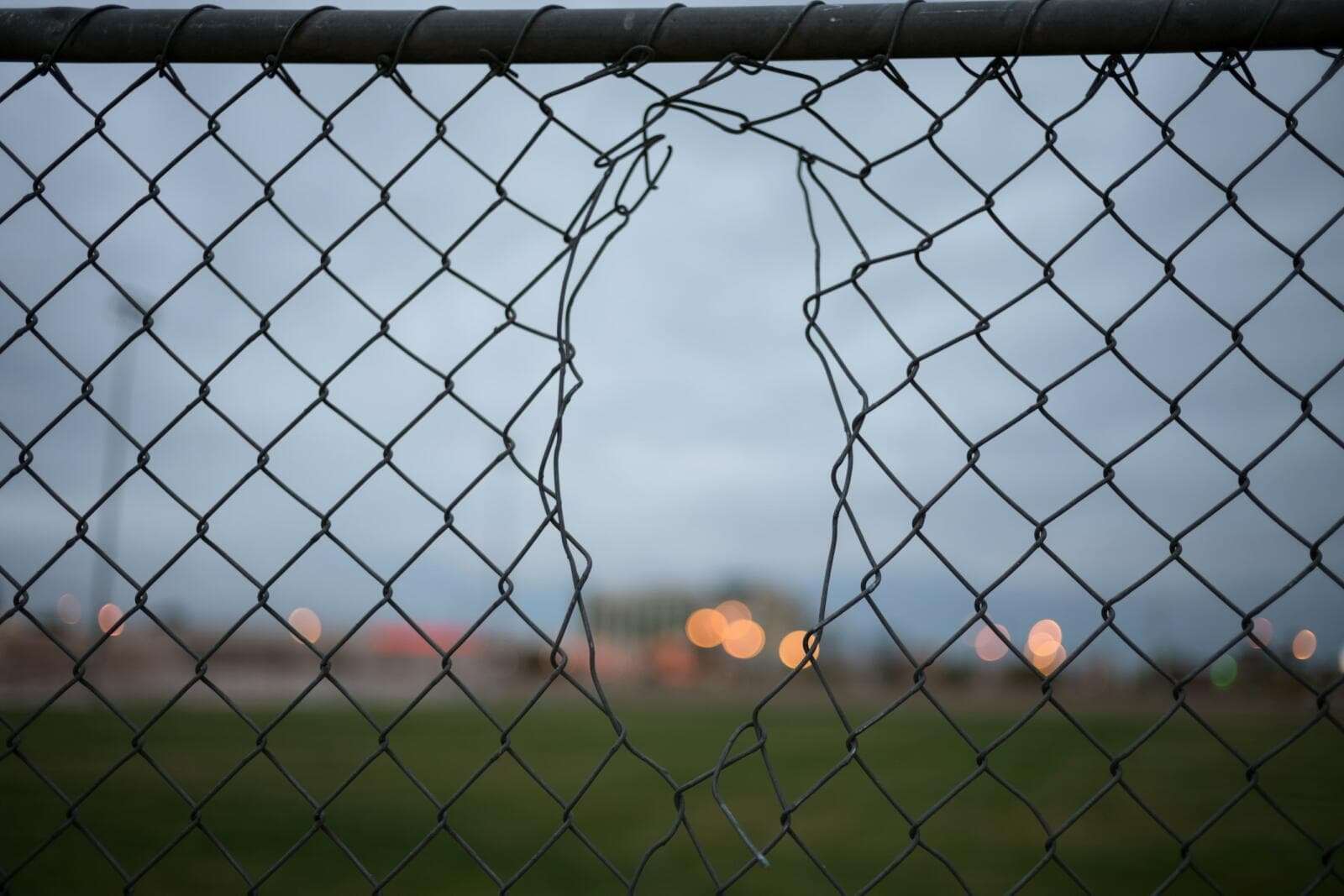 How To Start A Fencing Company