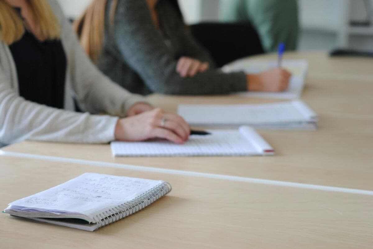 Board Resolutions: When & How to Record Critical Decisions