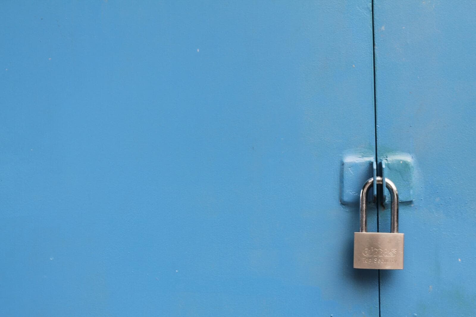 When Can UK Businesses Share Personal Information Without Consent? A GDPR Compliance Guide