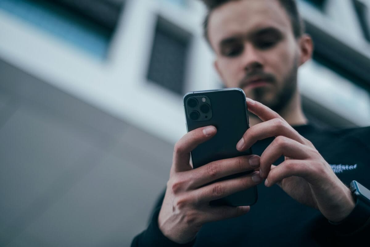 How to Legally End a Phone Contract Early - A Stress-Free Guide for Small Businesses